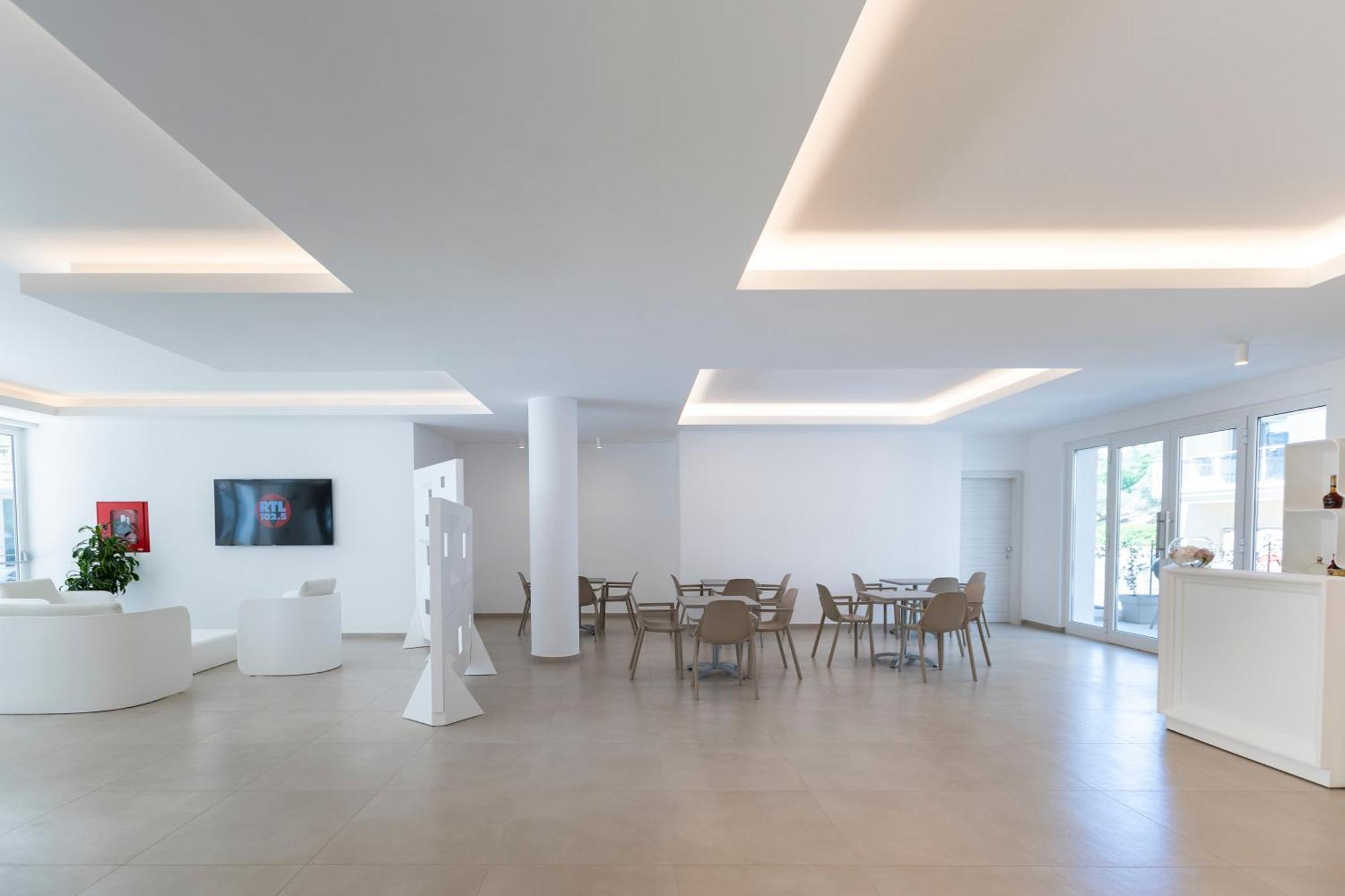 Vasto Aparthotel Exterior photo